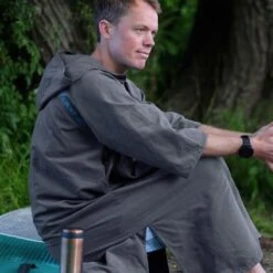 LifeVenture Changing Robe -Mountaineering Equipment Store 62120 compact changing robe grey 6