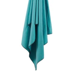 LifeVenture Recycled SoftFibre Trek Towel - Giant -Mountaineering Equipment Store LifeVenture Recycled SoftFibre Trek Towel XL Teal 04 f01d8e1e b916 4778 83fb 6f542a303546