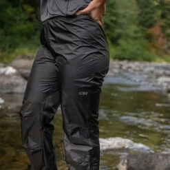 Outdoor Research Helium Waterproof Womens Pant 13 Outdoor Research Helium Waterproof Womens Pant -Mountaineering Equipment Store OutdoorResearch HeliumRainPant 03 1