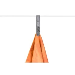 Sea To Summit Drylite Towel -Mountaineering Equipment Store SeatoSummit DryliteTowel Medium OutbackSunset 03 2ea63450 f3da 4e4f b1f4 5e33cd8afe32